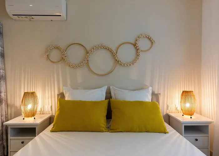 Les Cerisiers Beach Residence, Cosy And Modern 3 Bedroom Apartment Located 50 Metres From The Beach And From All Amenities And Restaurants On The Coastal Road