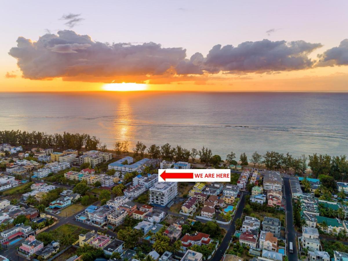 Apartment Les Cerisiers Residence: Cozy Beachfront With Modern Amenities *