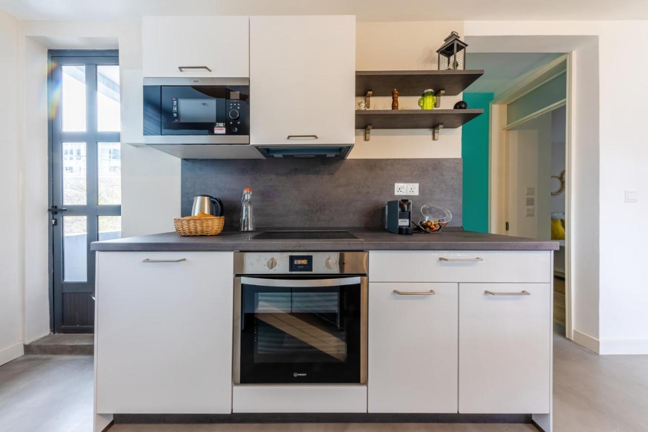 Apartment Les Cerisiers Residence: Cozy Beachfront With Modern Amenities